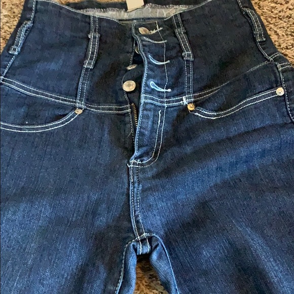 High waisted jeans - Picture 2 of 3